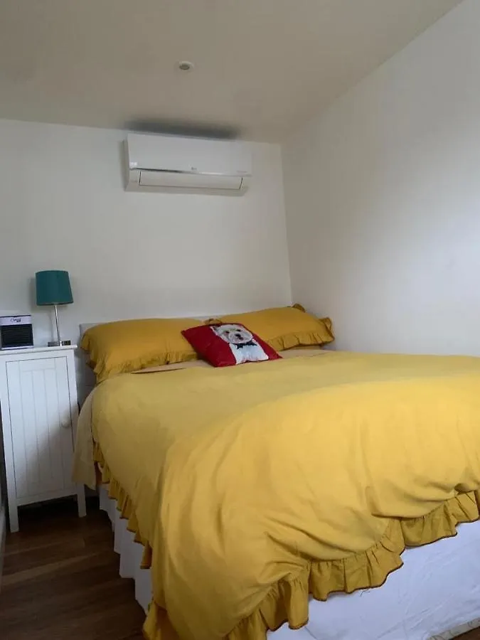 Dom wakacyjny Lindas Lodge Free Parking Air Con Plus Provisions Included Okręg wyborczy Hove